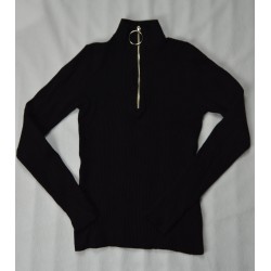 Pull noir