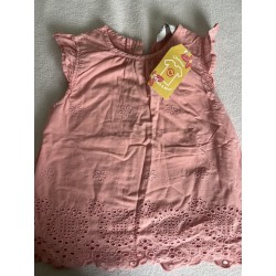 Blouse rose à motif fleurs